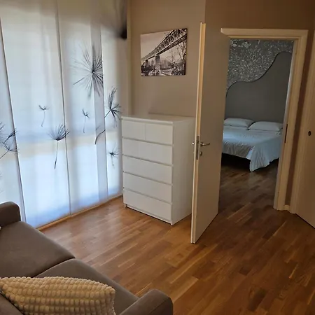 Small Dream Apartment Parma